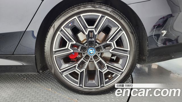 BMW i5 (G60) eDrive 40 M Sport Pro 2024 — фото 21