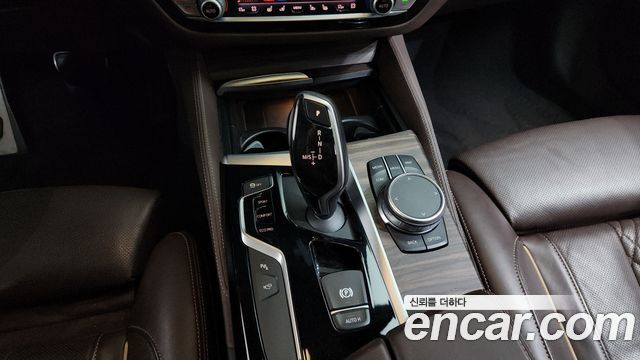 BMW 5 Series (G30) 530i M Sport Package Plus 2020 — фото 9