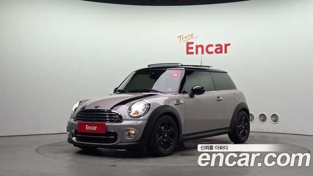 MINI Cooper D Baker Street