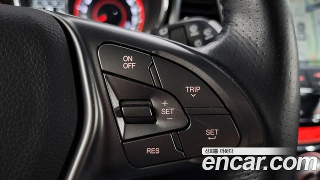 KG Mobility (SsangYong) Tivoli Armor Diesel LX 2WD 2018 — фото 17