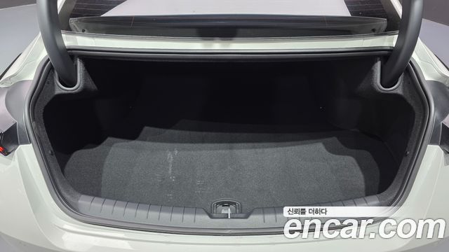 Kia K8 Hybrid Signature 2026 — фото 19