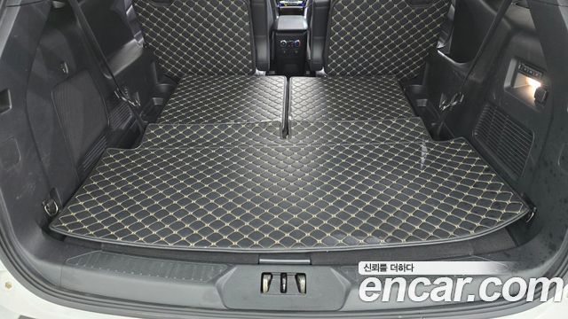 Ford Explorer (VI) 3.0 Platinum 4WD 2022 — фото 20