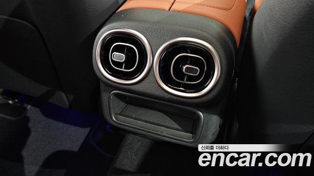 Mercedes-Benz GLC-Class (X254) GLC300 4MATIC AMG Line 2026 — фото 37