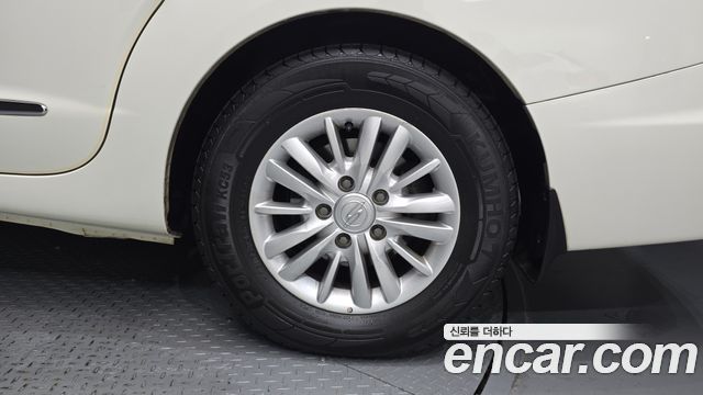 KG Mobility (SsangYong) Korando Turismo 4WD TX 9-seater 2017 — фото 21