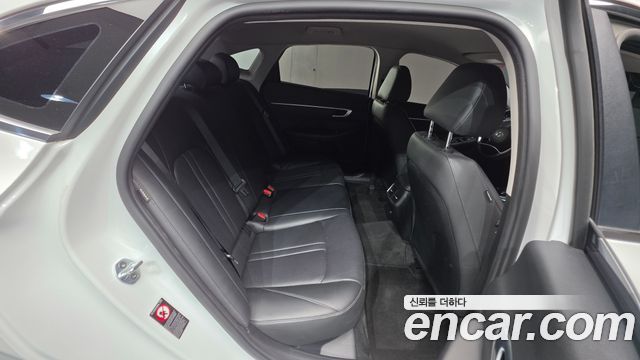 Hyundai Sonata (DN8) 2.0 LPG(rental car) Smart 2020 — фото 18