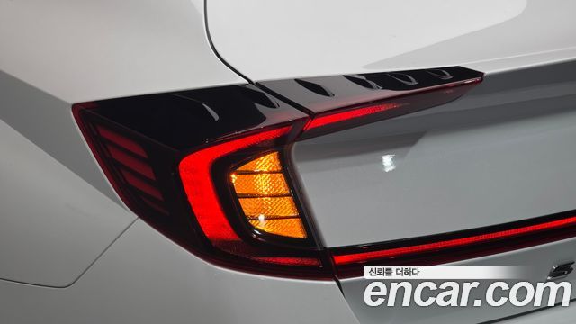 Hyundai Sonata (DN8) 2.0 LPG(rental car) Smart 2020 — фото 23