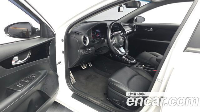 Kia K3 (II) 1.6 Prestige 2023 — фото 10