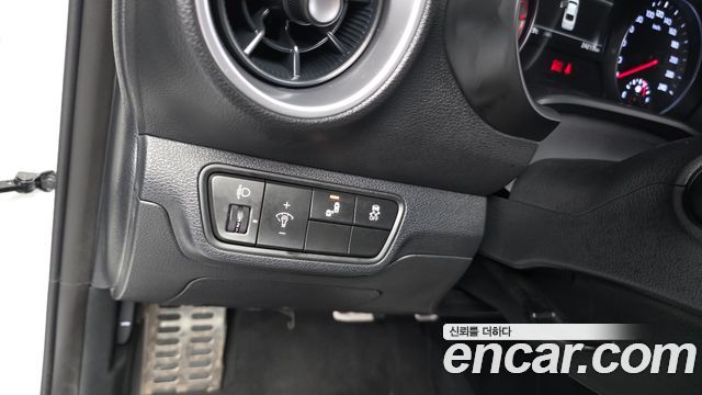 Kia K3 (II) 1.6 Prestige 2023 — фото 17