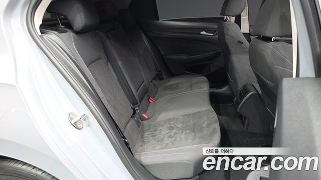 Volkswagen Golf (VIII) 2.0 TDI Prestige 2024 — фото 16