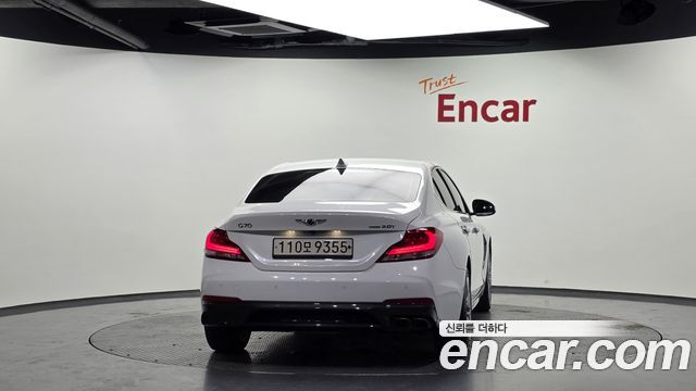 Genesis G70 2.0T AWD Elite 2020 — фото 4