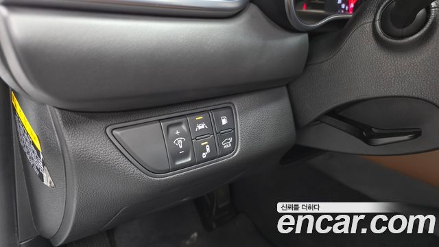 Genesis G70 2.0T AWD Elite 2020 — фото 18