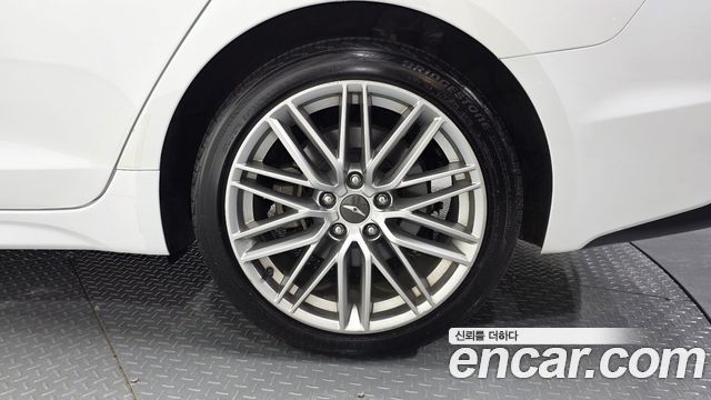 Genesis G70 2.0T AWD Elite 2020 — фото 21