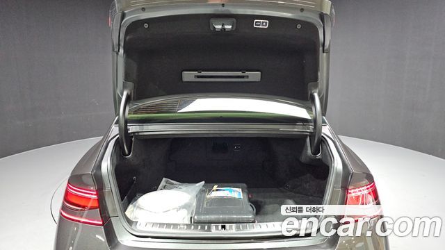 Genesis G90 (RS4) Gasoline 3.5 Turbo AWD 2023 — фото 20