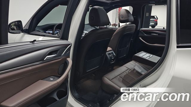 BMW X3 (G01) xDrive 20i M Sport 2024 — фото 12