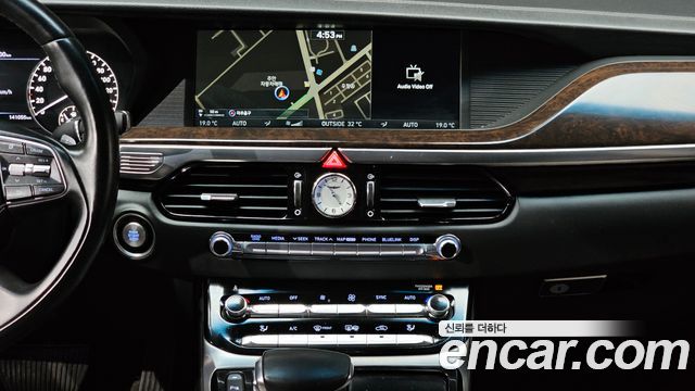 Genesis EQ900 3.8 GDI AWD Luxury 2018 — фото 14