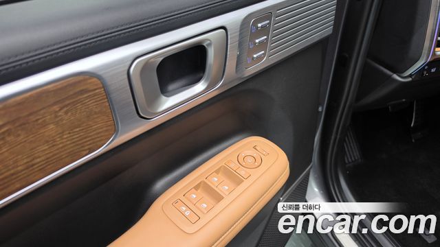 Hyundai Santa Fe (MX5) HEV 1.6 2WD Calligraphy 2024 — фото 34