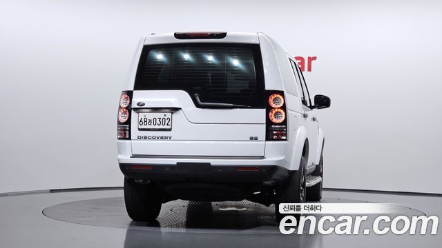 Land Rover Discovery 4 3.0 SDV6 SE 2016 — фото 4
