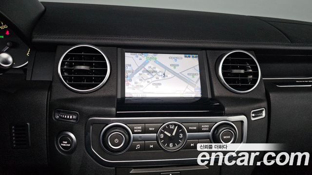 Land Rover Discovery 4 3.0 SDV6 SE 2016 — фото 16