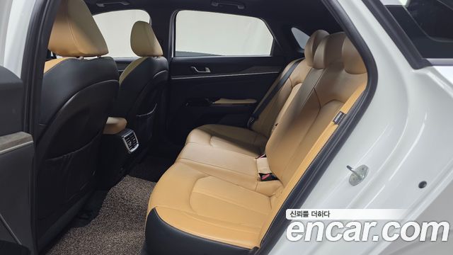 Kia K5 (III) 2.0 Noblesse 2020 — фото 12