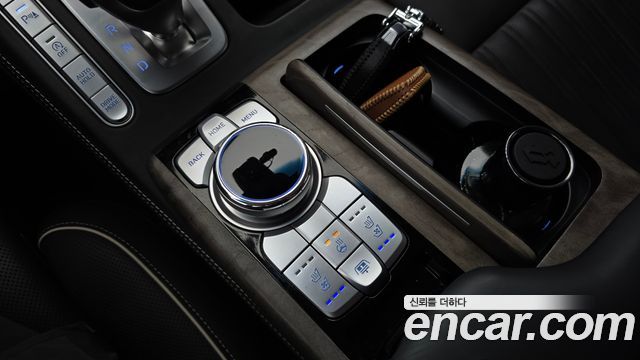 Genesis G90 3.8 AWD Premium Luxury 2019 — фото 18