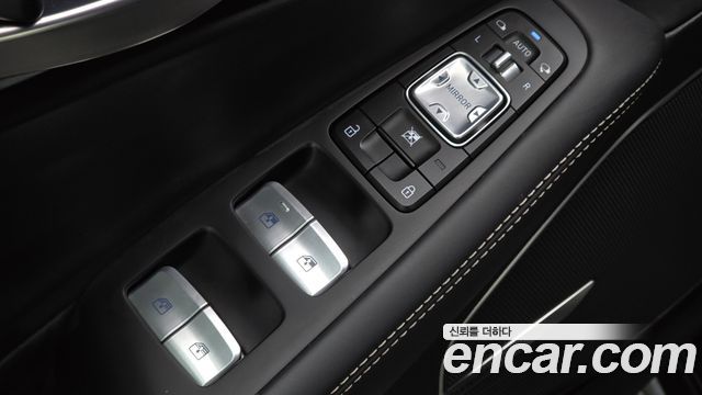 Genesis G90 3.8 AWD Premium Luxury 2019 — фото 30