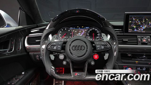 Audi RS7 4.0 TFSI Quattro 4G 2016 — фото 13