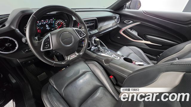 Chevrolet Camaro SS 6.2 V8 2017 — фото 7