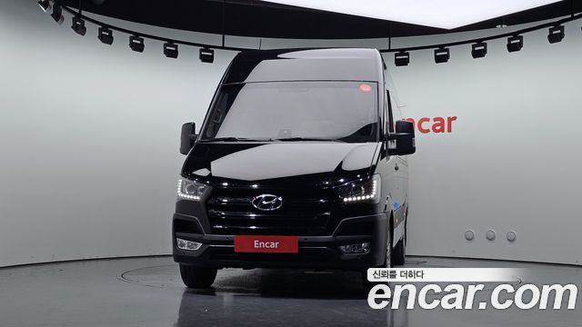 Hyundai Solati 15-seater Luxury 2021 — фото 3