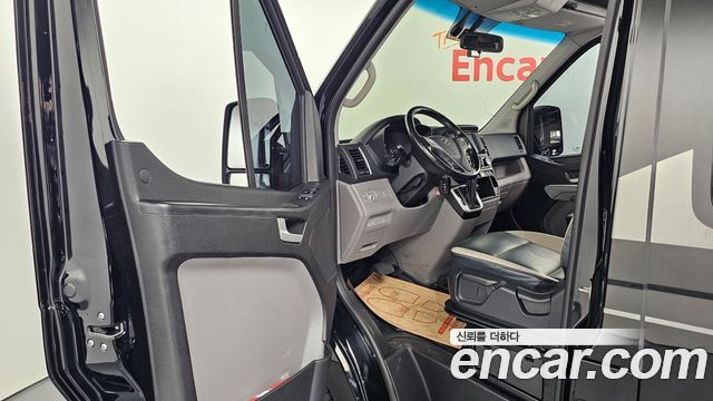 Hyundai Solati 15-seater Luxury 2021 — фото 10