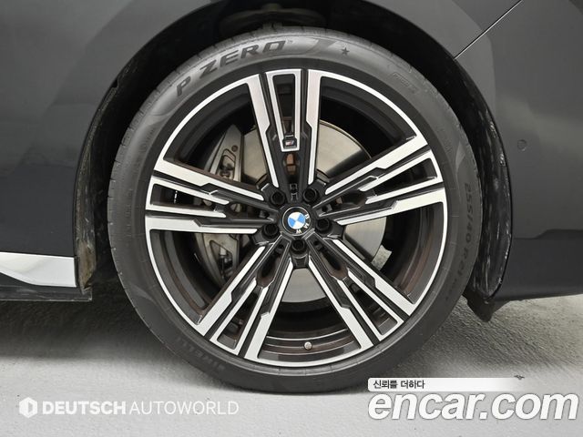 BMW 7 Series (G70) 750e xDrive M Sport 2025 — фото 5