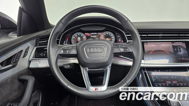 Audi Q8 (4M) 55 TFSI Quattro Premium 2022 — фото 13