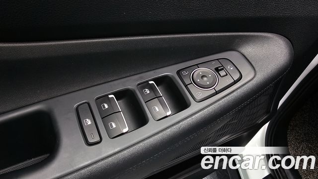 Hyundai Santa Fe Diesel 2.2 2WD Exclusive 2022 — фото 29