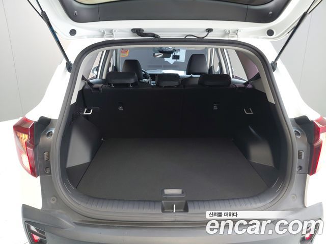 Kia Seltos Gasoline 2.0 2WD Trendy 2023 — фото 18