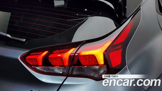 Hyundai Veloster (JS) 2.0 N 2020 — фото 23