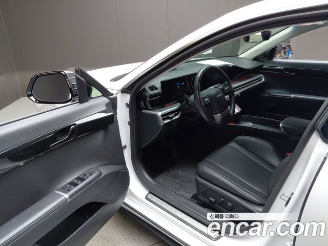 Hyundai Grandeur (GN7) 2,5 Gasoline 2WD Premium 2023 — фото 10