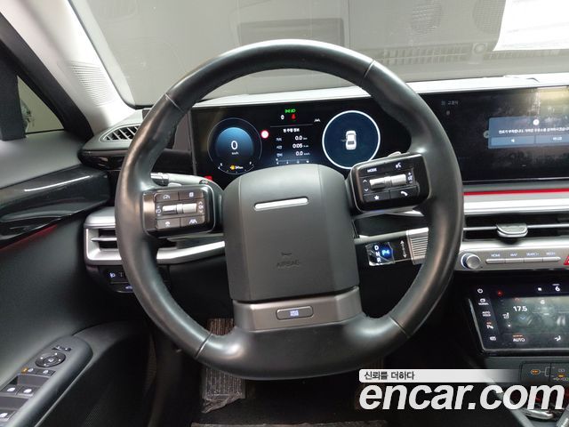 Hyundai Grandeur (GN7) 2,5 Gasoline 2WD Premium 2023 — фото 14