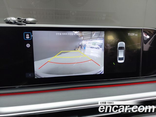 Hyundai Grandeur (GN7) 2,5 Gasoline 2WD Premium 2023 — фото 15