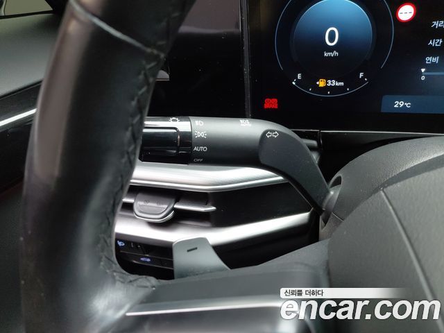 Hyundai Grandeur (GN7) 2,5 Gasoline 2WD Premium 2023 — фото 20