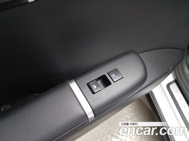 Hyundai Grandeur (GN7) 2,5 Gasoline 2WD Premium 2023 — фото 28