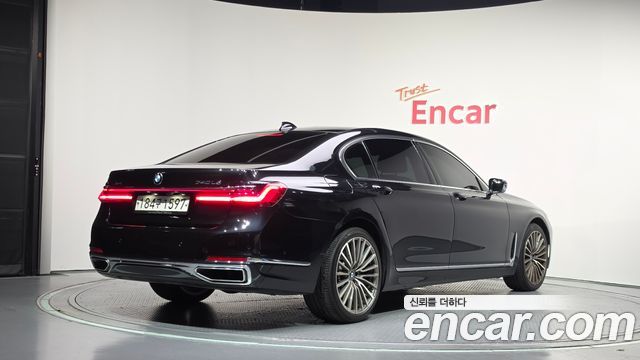 BMW 7 Series (G11) 740Ld xDrive Design Pure Excellence 2020 — фото 2