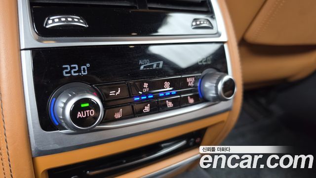 BMW 7 Series (G11) 740Ld xDrive Design Pure Excellence 2020 — фото 19