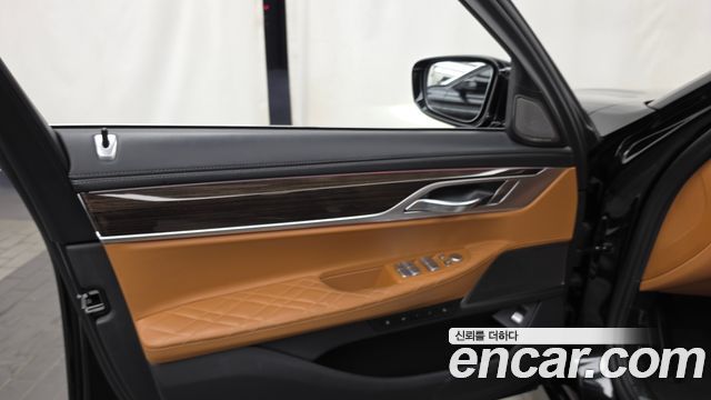 BMW 7 Series (G11) 740Ld xDrive Design Pure Excellence 2020 — фото 24