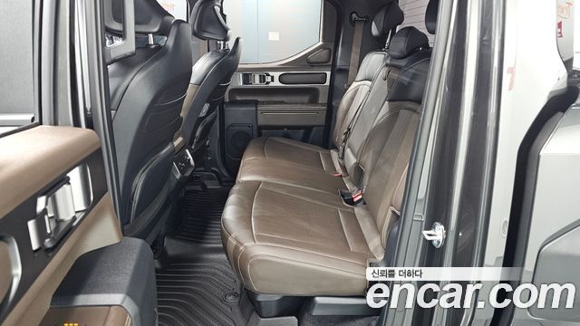 Kia Tasman 2.5T Gasoline 4WD Adventure 2026 — фото 16