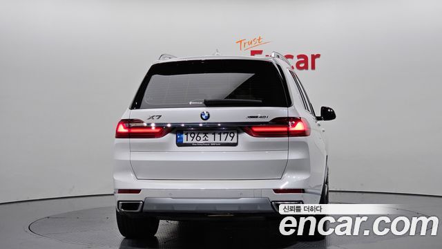 BMW X7 (G07) xDrive 40i Design Pure Excellence 7-Seater 2022 — фото 4