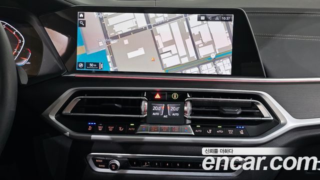 BMW X7 (G07) xDrive 40i Design Pure Excellence 7-Seater 2022 — фото 14