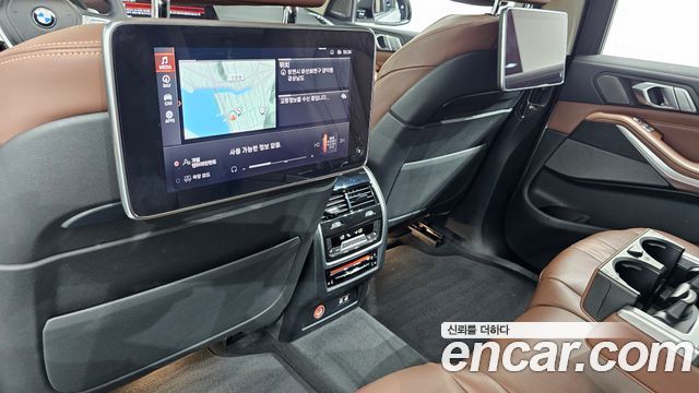 BMW X7 (G07) xDrive 40i Design Pure Excellence 7-Seater 2022 — фото 16