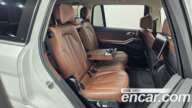 BMW X7 (G07) xDrive 40i Design Pure Excellence 7-Seater 2022 — фото 26