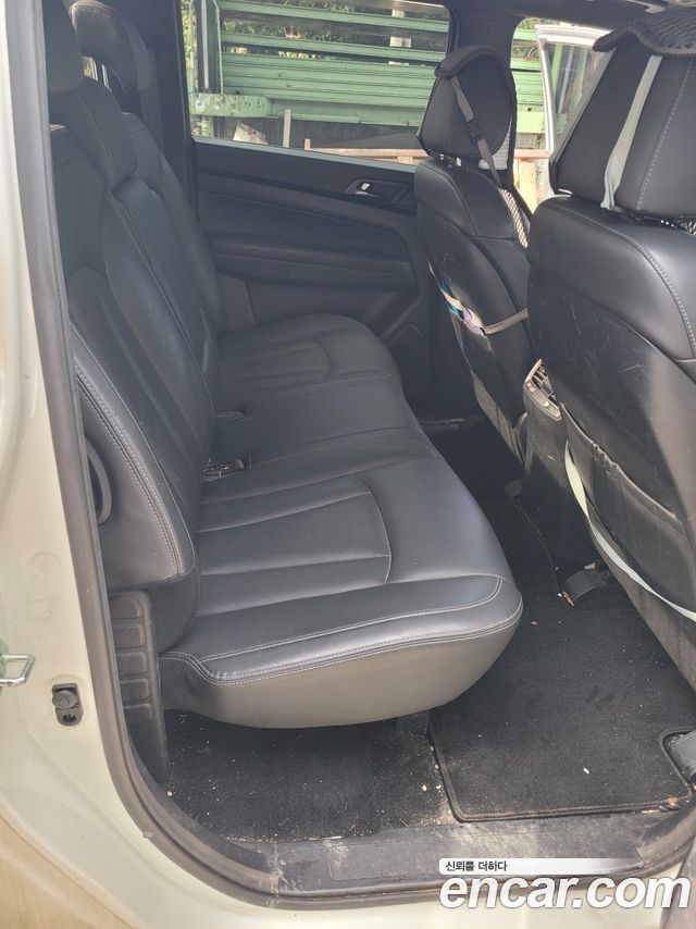 KG Mobility (SsangYong) Rexton Sports Khan Diesel 2.2 4WD Dynamic Edition (5-Link) 2021 — фото 10