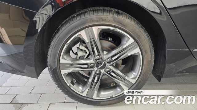 Kia K5 (III) 1.6 Turbo Prestige 2023 — фото 5