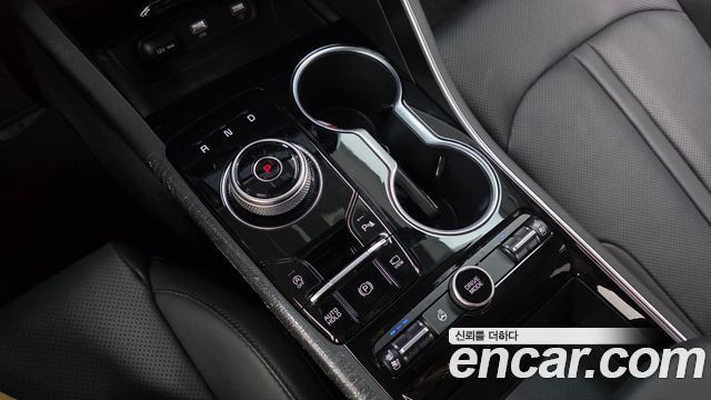 Kia K5 (III) 1.6 Turbo Prestige 2023 — фото 9